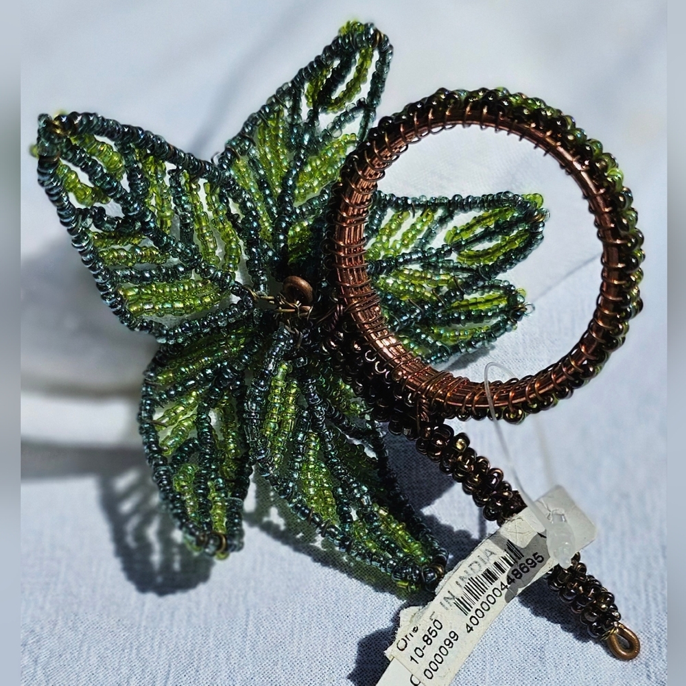 NWT Tommy Bahama Beaded Napkin Rings Set Of 8 - Picture 5 of 7